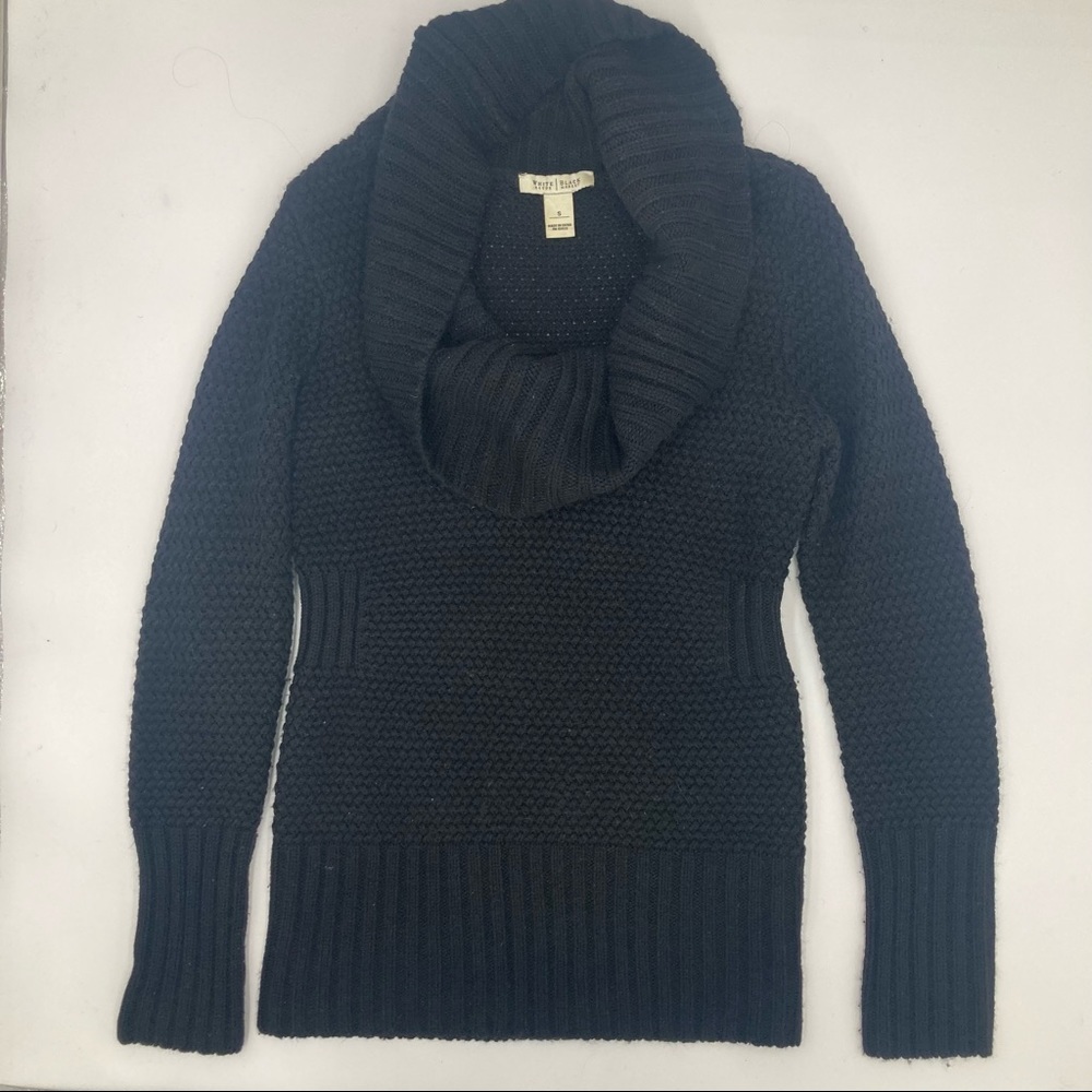 White House black market wool blend scoop neck size small